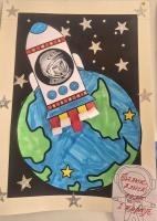 Выставка детского творчества «Космический вернисаж».