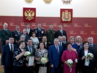 Губернатор Виктор Толоконский вручил жителям региона государственные и краевые награды